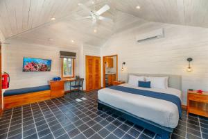 Voodi või voodid majutusasutuse Barefoot Cay Resort toas