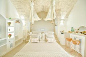 Vuode tai vuoteita majoituspaikassa Eurydice Suite with Infinity Jacuzzi