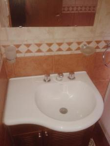 Et badeværelse på Alumine River Ranch + 29 billeder