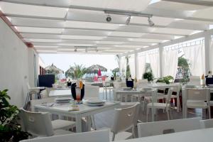 Restoran atau tempat lain untuk makan di Beach Club Ippocampo