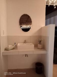 
Een badkamer bij Roos Guesthouse
