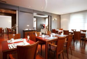 Restaurace v ubytování NH Mechelen + 11 fotografií