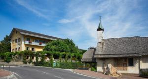 Budynek, w którym mieści się hotel
