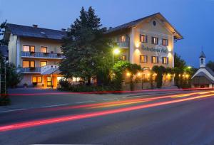 Budynek, w którym mieści się hotel