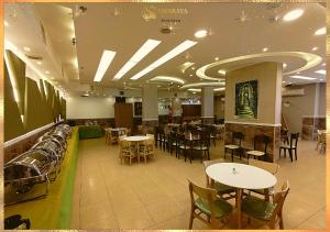 Restoran atau tempat lain untuk makan di Assaraya Palace Hotel