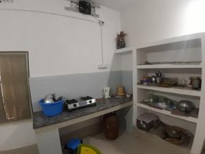 Cucina o angolo cottura di Sudha Kutir Puri