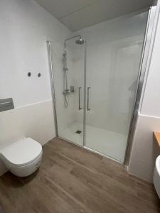 Een badkamer bij Centre Esplai Albergue