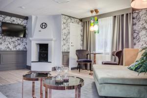 Posezení v ubytování Högbo Brukshotell & Spa
