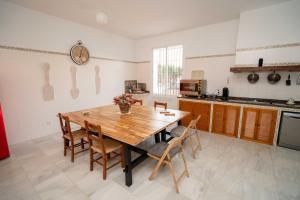 Fotografie z fotogalerie ubytování Hacienda Cantalapiedra v destinaci El Ronquillo + 100 fotografií