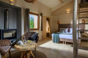 Posteľ alebo postele v izbe v ubytovaní Country Hotel Velani