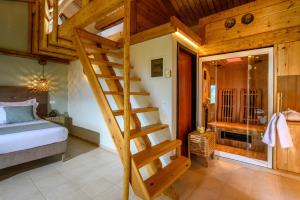 Posteľ alebo postele v izbe v ubytovaní Country Hotel Velani