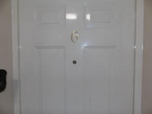 Larch Gardens 2 Bedroom Flat