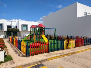 Vaikų žaidimų erdvė apgyvendinimo įstaigoje Casa Condominio Diomedes Daza Valledupar