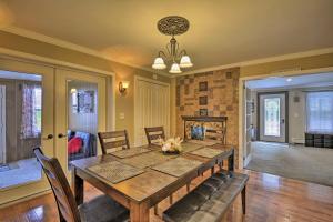 Fotografie z fotogalerie ubytování Spacious Home by Finger Lakes and Watkins Glen! v destinaci Burdett + 25 fotografií
