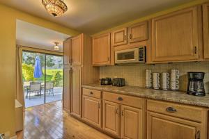 Fotografie z fotogalerie ubytování Spacious Home by Finger Lakes and Watkins Glen! v destinaci Burdett