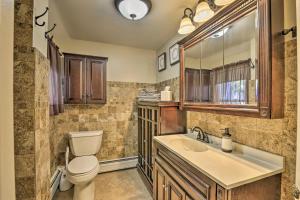 Fotografie z fotogalerie ubytování Spacious Home by Finger Lakes and Watkins Glen! v destinaci Burdett