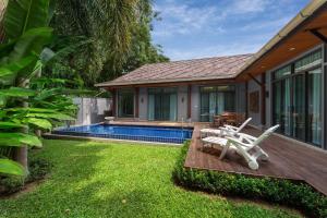 Swimmingpoolen hos eller tæt på VILLA FLORES | Private Pool | Saiyuan Estate by Tropiclook | Naiharn beach