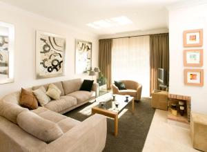 Część wypoczynkowa w obiekcie Arcos Gardens Sol Rent Golf