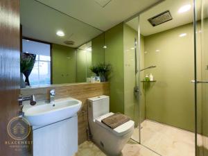 Ένα μπάνιο στο Vortex Suites KLCC by BlackNest +91 φωτογραφίες