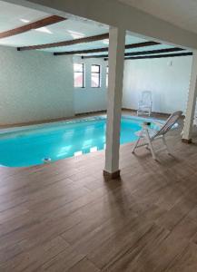 Foto dalla galleria di Loft 207 com vista para a piscina e Farol a Laguna