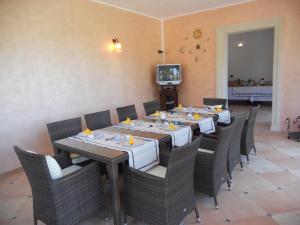 TV a/nebo společenská místnost v ubytování Brezza di Mare + 22 fotografií