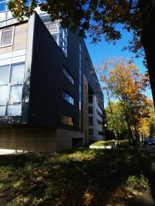 Budova, v ktorej sa apartmán nachádza