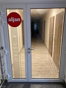 Certifikát, ocenenie alebo iný dokument vystavený v ubytovaní Hotel Aljan