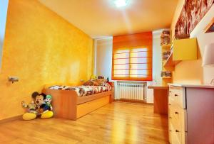 A bed or beds in a room at CASA YLENIA