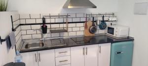 Kuchyň nebo kuchyňský kout v ubytování Casa de Isora Private apartments