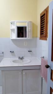 
A bathroom at Villa Florie Condo - Economic Accommodations
