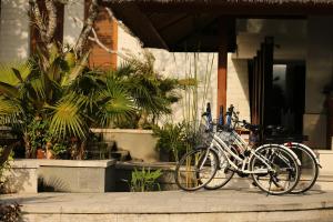 Jízda na kole v ubytování Sudamala Resort, Sanur, Bali nebo okolí