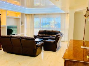 Gallery image of Royal Beach Front Apartments in Netanya +15 photos