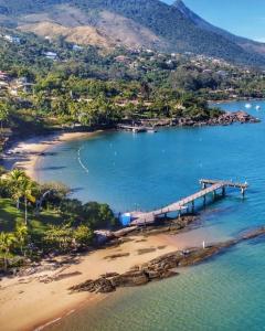 Gallery image of Curral Beach in Ilhabela