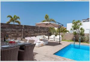 Villas del Duque Tenerife (España Adeje) - Booking.com