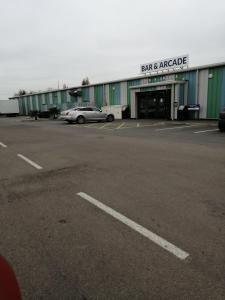 Budova, kde se prázdninový areál nachází