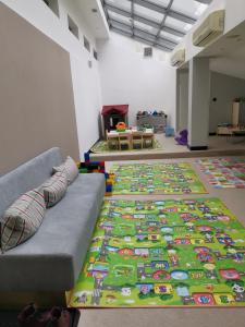 Posedenie v ubytovaní 317 w ROYAL TULI SAND prywatny APARTAMENT przy plaży z aneksem kuchennym
