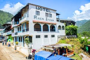 Foto dalla galleria di Hotel Rabin Itzam a Lanquín