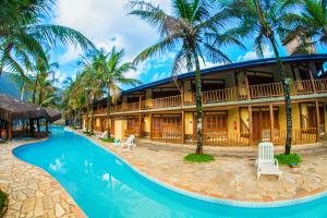 A piscina localizada em Pousada Tambayba ou nos arredores