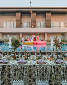Bazén v ubytování Belmont Hotel Boracay nebo v jeho okolí