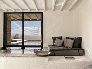 Posezení v ubytování Nomad Mykonos - Small Luxury Hotels of the World