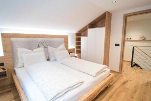 Postel nebo postele na pokoji v ubytování Ferienhaus Leite Häusl