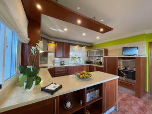 Kuchnia lub aneks kuchenny w obiekcie Villa Humboldt