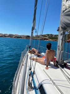 Příroda nedaleko ubytování na lodi + 13 fotografií