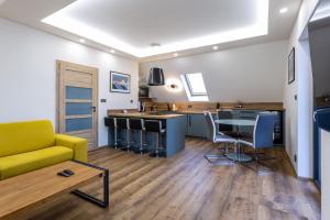 Istumisnurk majutusasutuses SCANDIC Apartments Plešivec