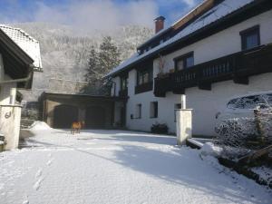 Foto de la galería de Alpenview Apartments Hauser en Reisach