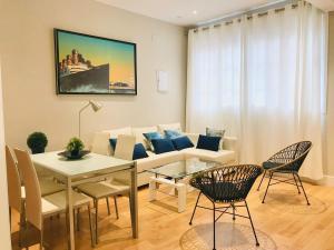 Posedenie v ubytovaní Arenal del mar & Malagueta Beach by ELE Apartments