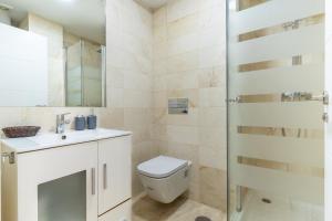 Kúpeľňa v ubytovaní Apartamentos Castillo
