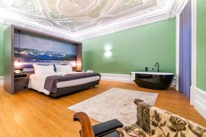 Cama ou camas em um quarto em Flag Design Hotel
