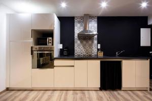 Η κουζίνα ή μικρή κουζίνα στο Le Logis d'Alsace, Wifi,TV,Parking,70 m2 +4 φωτογραφίες