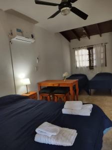 Giường trong phòng chung tại Finca La Julia